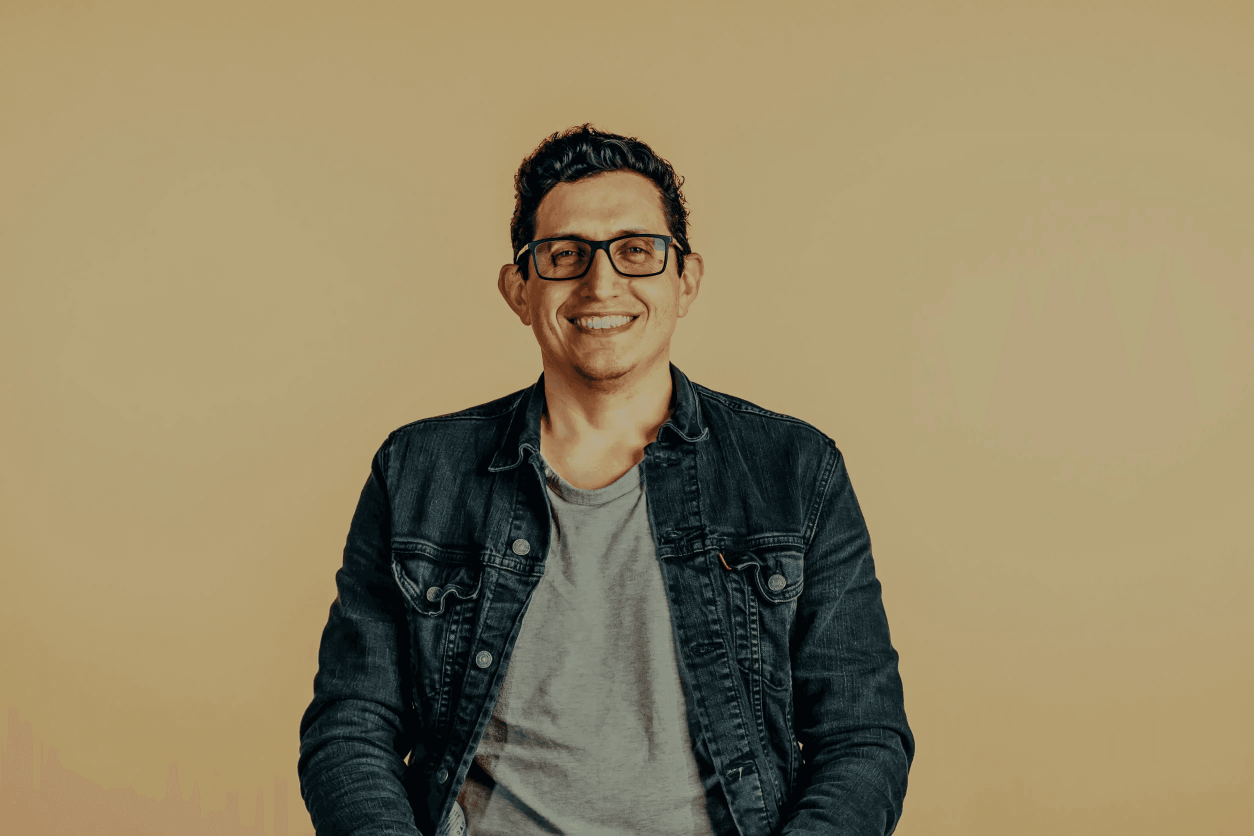 Iván Contreras — Bajista